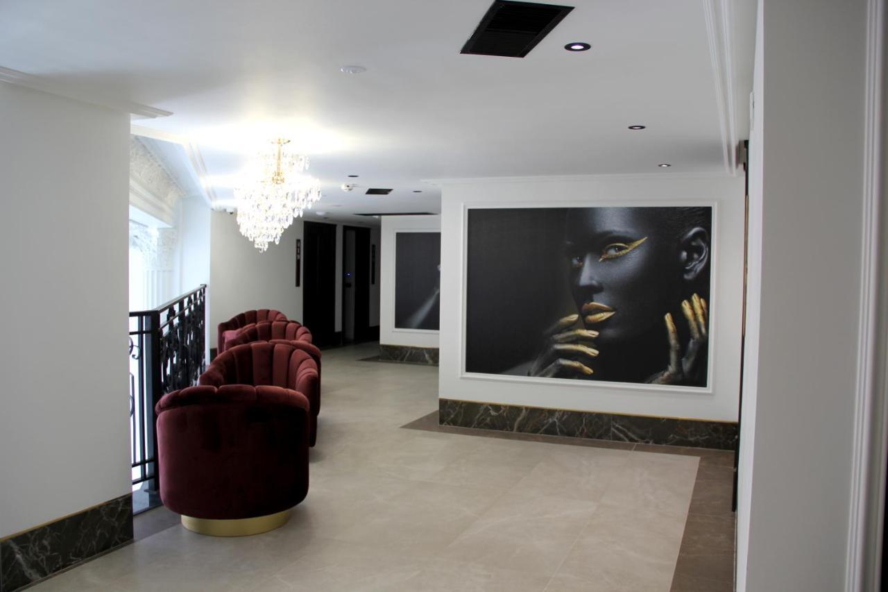 Luxury Premium Finese Hotel Golem  Exterior photo