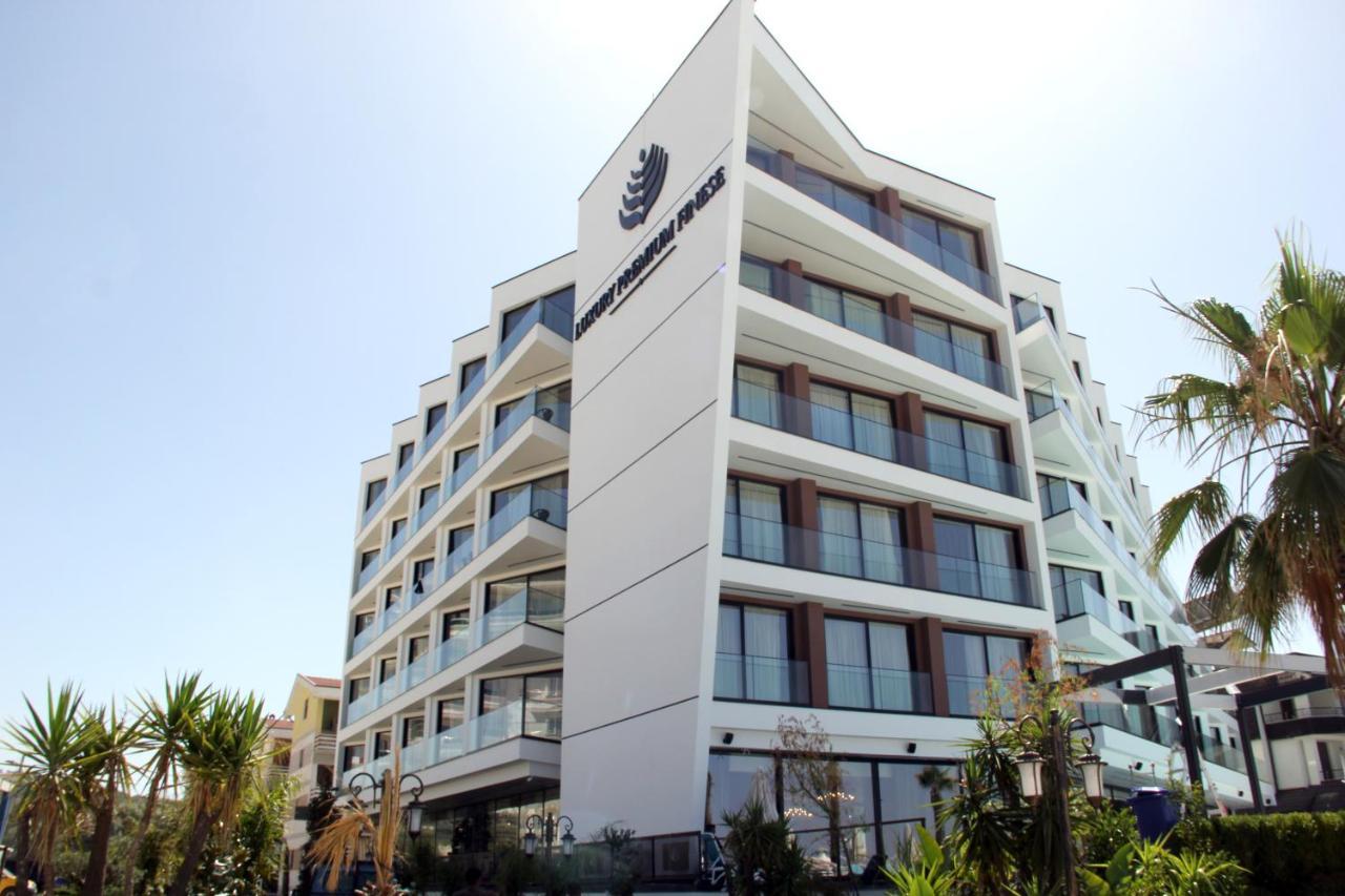 Luxury Premium Finese Hotel Golem  Exterior photo